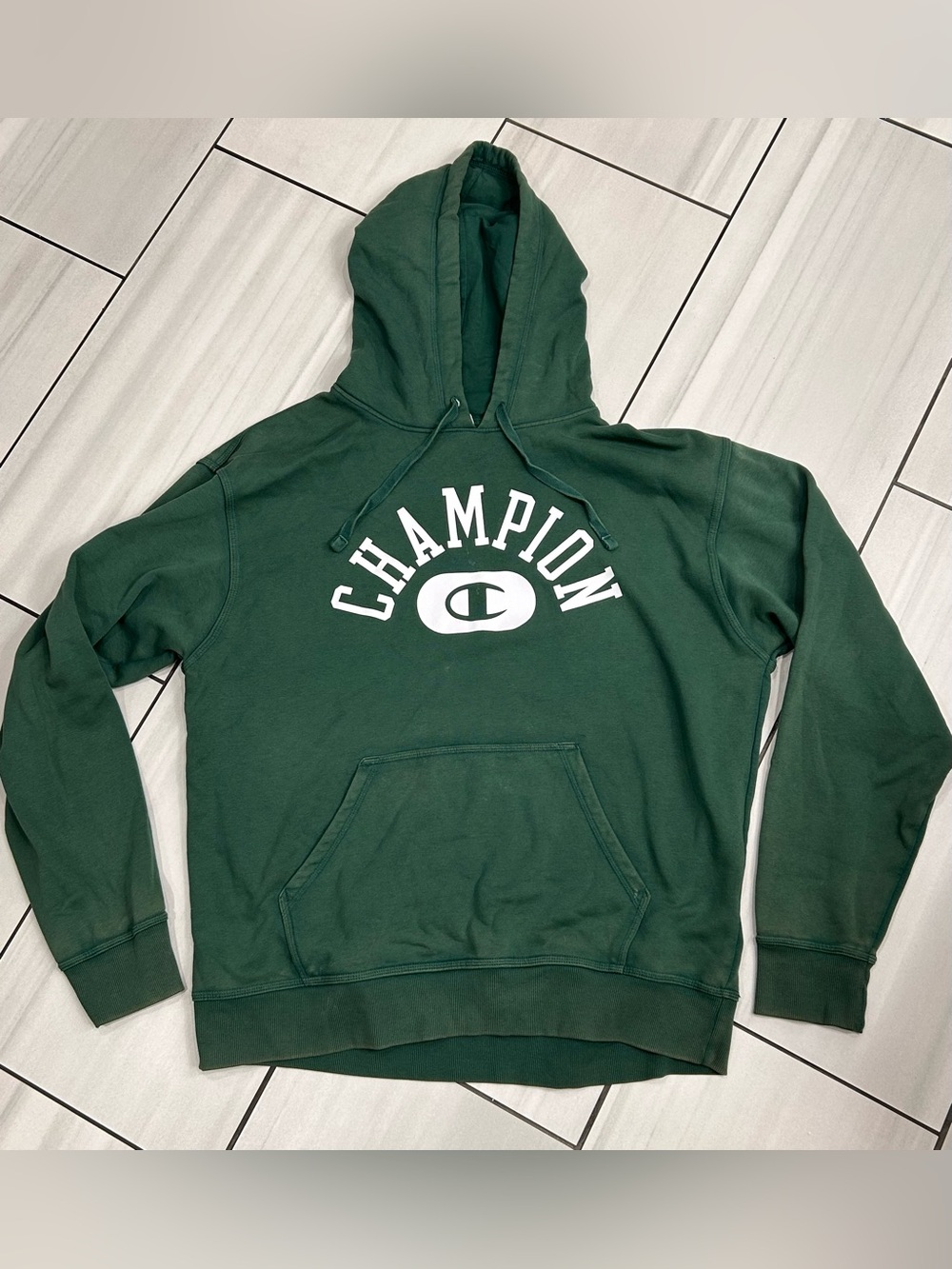 Champion Men's Green Vintage Wash Arch Logo Graphic Fleece Hoodie Size Large